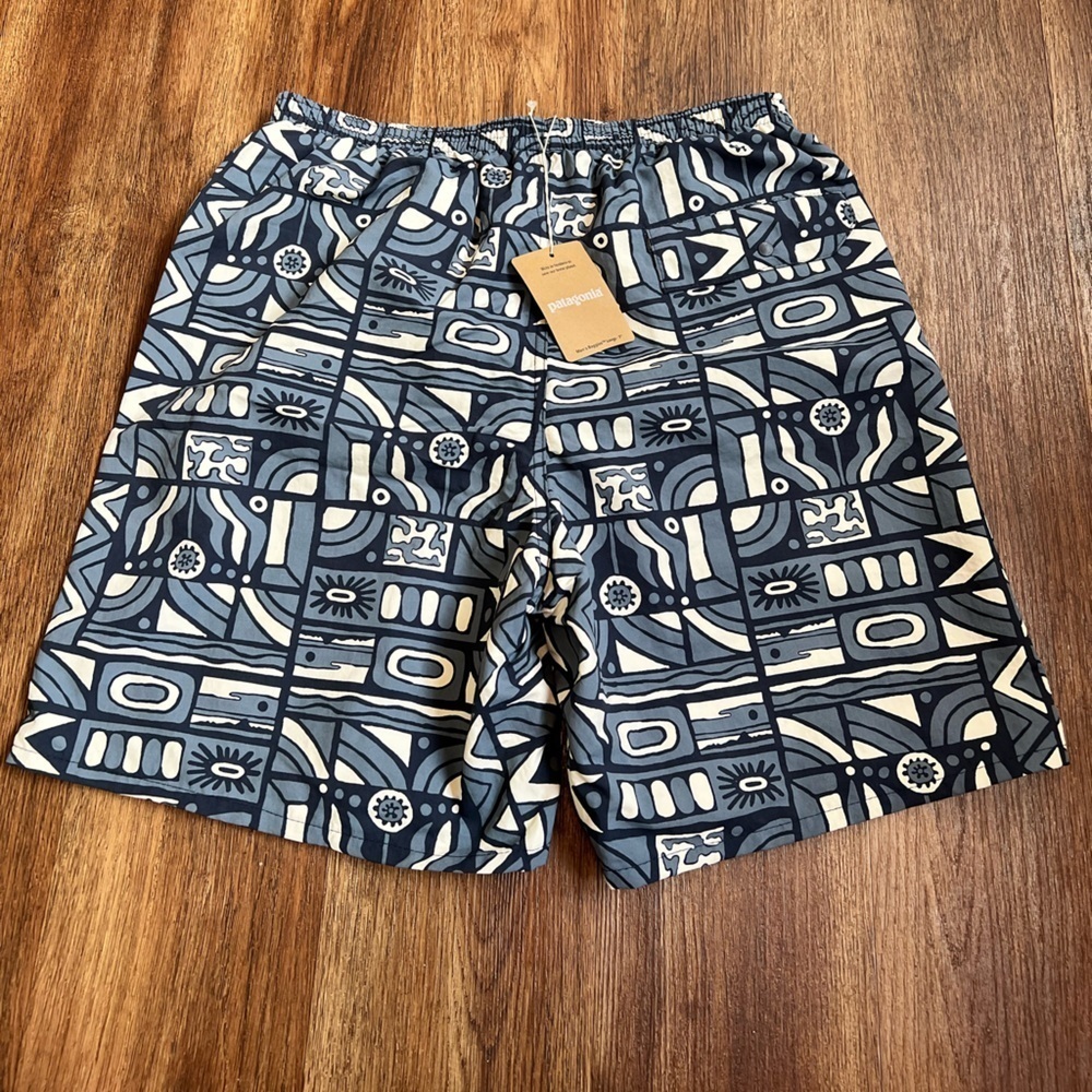 NWT New Patagonia Men's Baggies 7" Long Size Lined Color New Visions New Navy - Picture 9 of 10